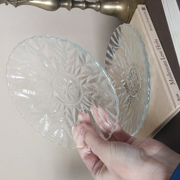 Vintage Mikasa crystal plates - Picture 6 of 11